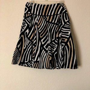 Lined knee length skirt